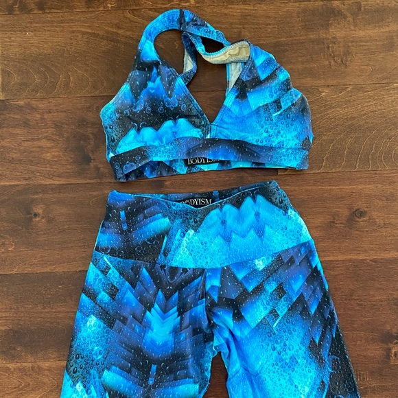 FULL SET Activewear Legging and Sports Bra - Picture 7 of 8